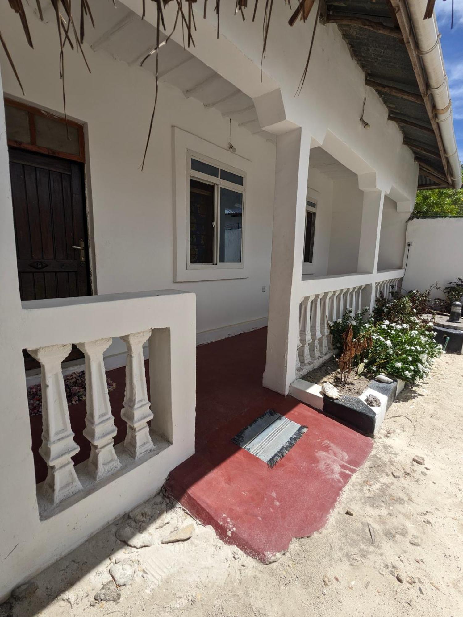 Ndeni House Guest house